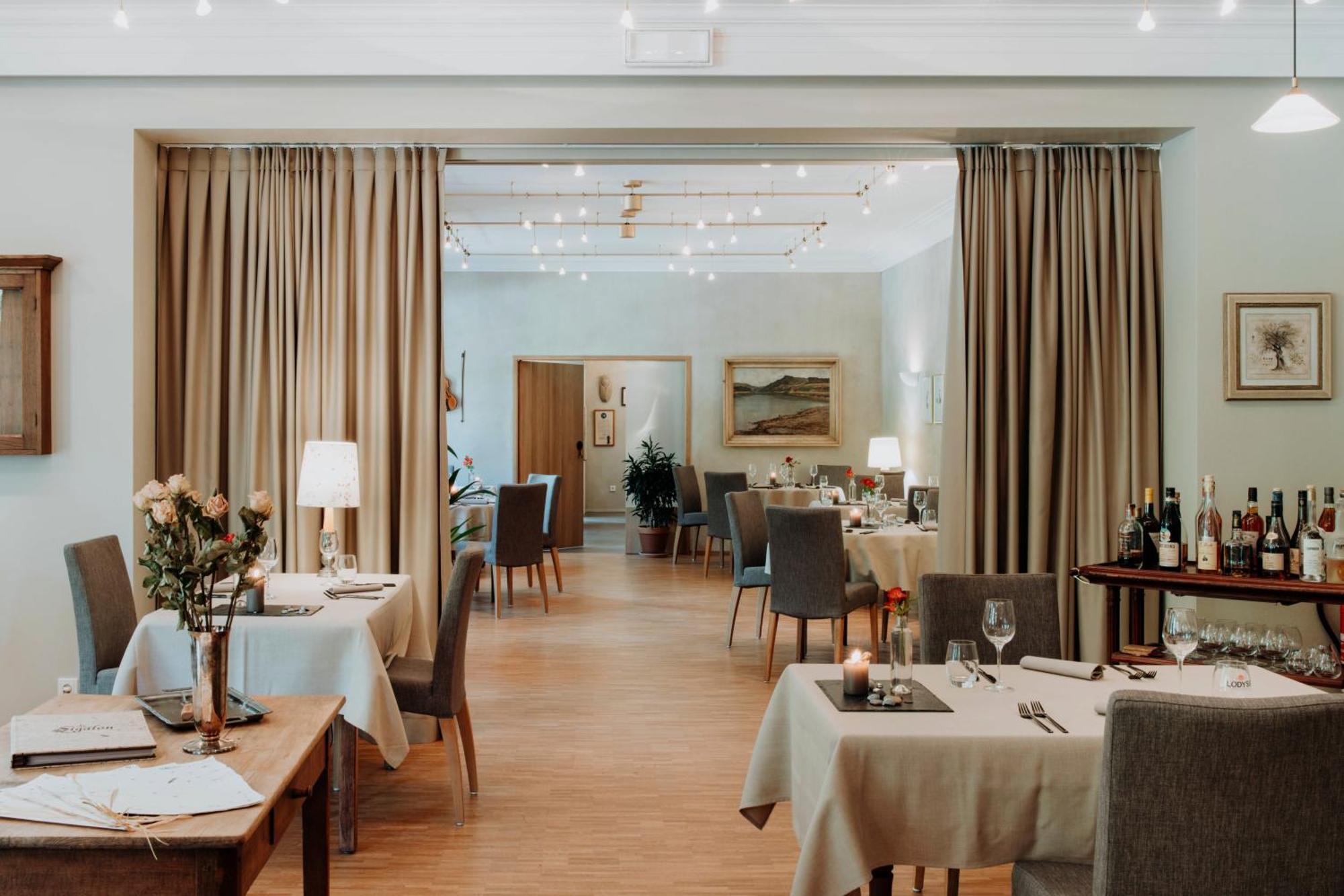 Hotel Restaurant Le Cigalon Waldbillig Eksteriør billede